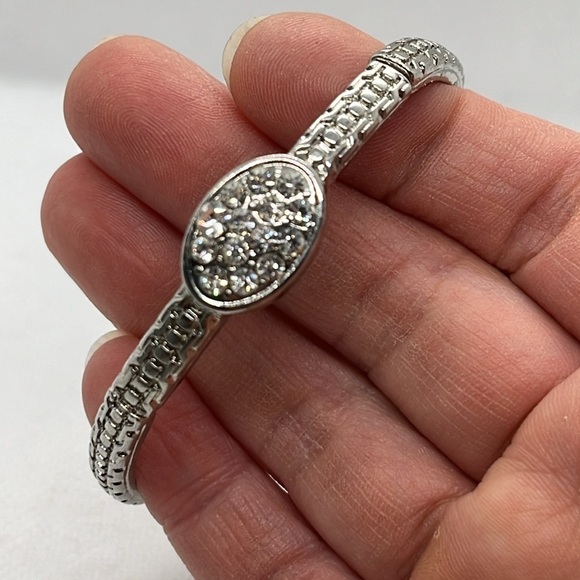 Women's Formal Prom Rhinestone Stretch Bracelet Sliver Tone Art Deco Style - Picture 4 of 7